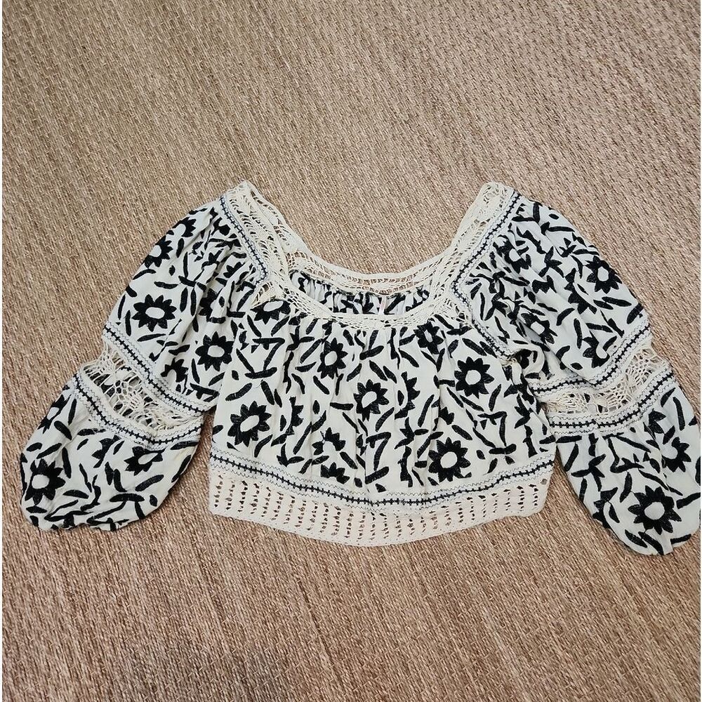 Free People Black & White Floral Crochet-Trim Peasant Blouse Size M